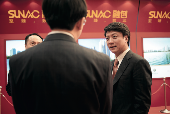 融创“缺血”，孙宏斌押上自己