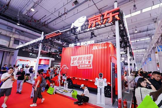 京东发布“智能机器人产业加速计划” 百亿投入助力行业发展