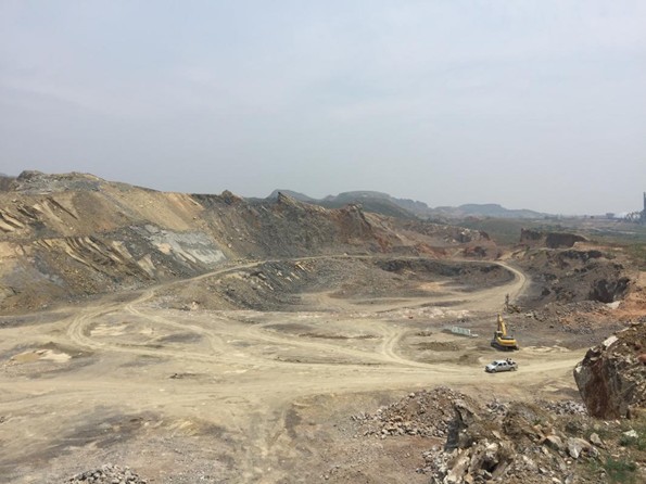 河南禹州多家矿山企业无序开采 生态遭到严重破坏