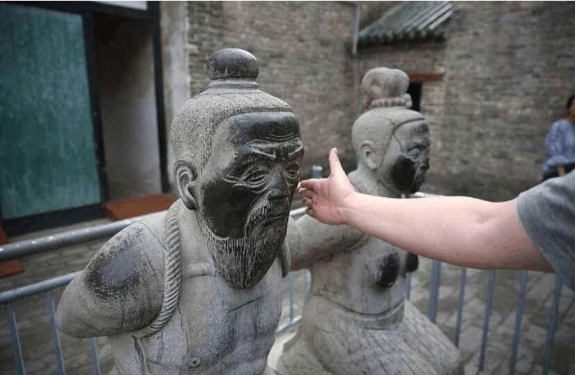 “满江红”大火！国货潮牌痛失一次什么样的私域营销良机？