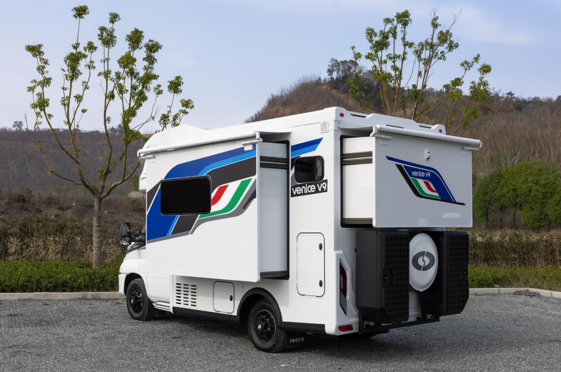 重新定义“移动的家”：蔚格房车双星闪耀北京房车展，威尼斯与阿斯特拉共绘全场景旅居蓝图