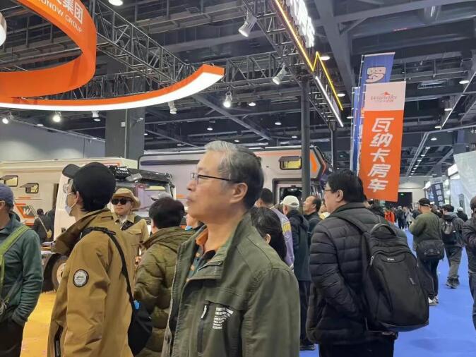 双展齐发，闪耀京城！瓦纳卡房车亮相北京两大房车盛会