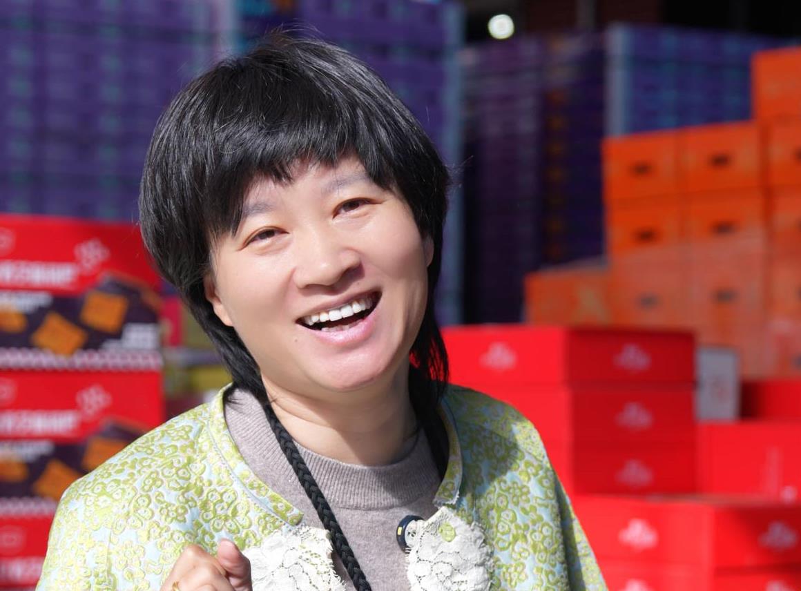 从负债千万到“西瓜女王”：一座农批市场里崛起的“她力量”