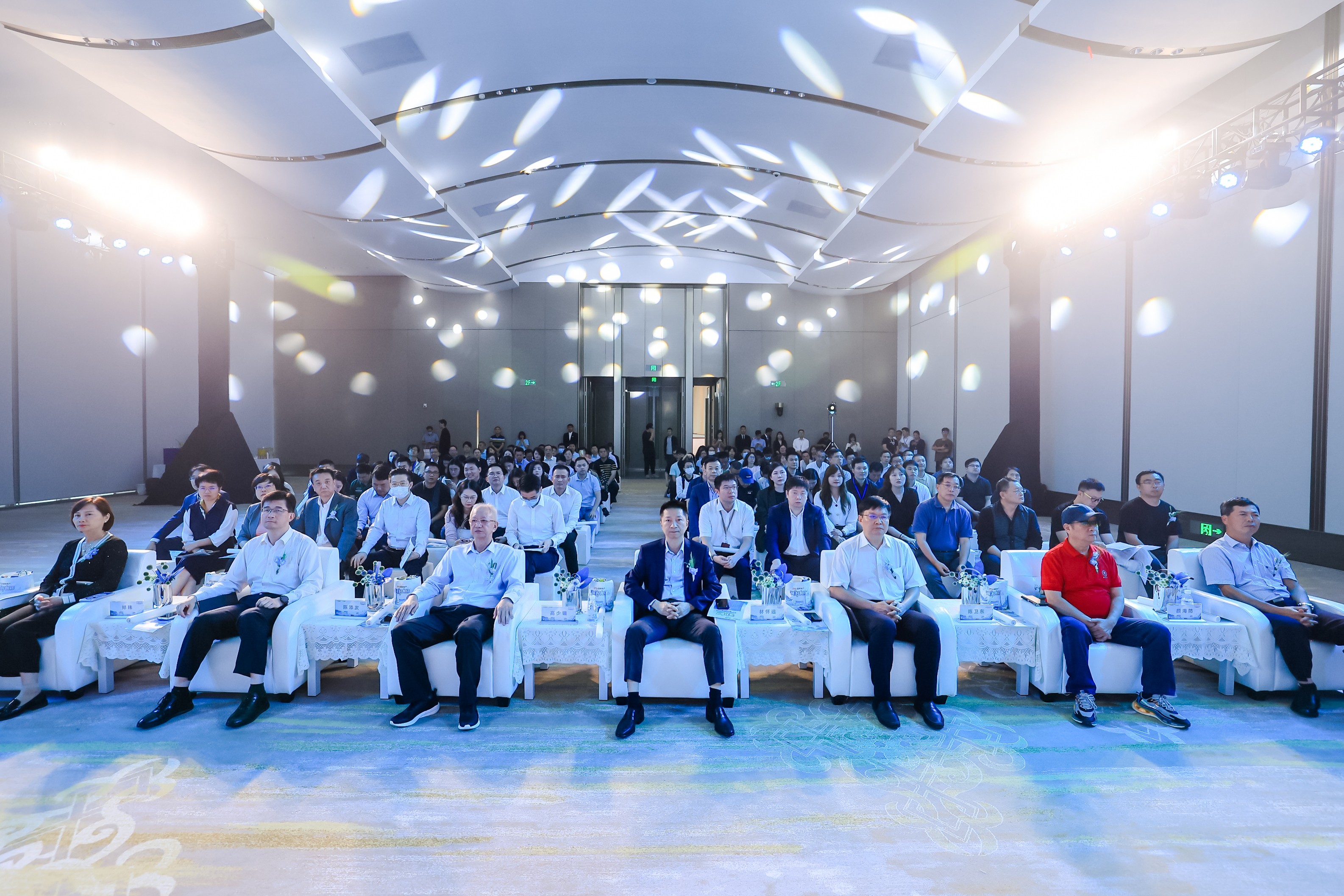2.jpg 2.jpg