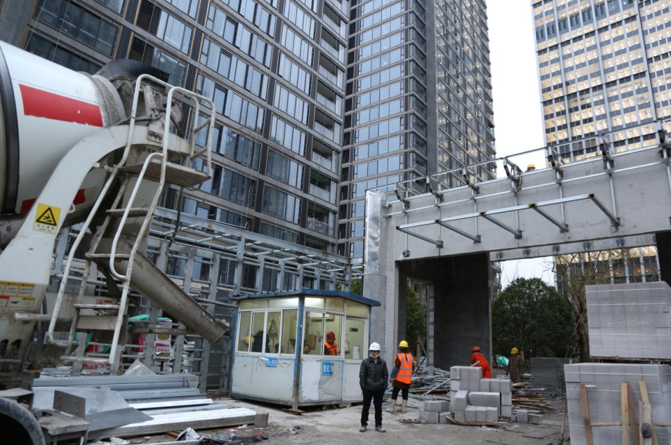 融创获120亿新增融资 上海外滩豪宅“复活” 可售货值或超500亿