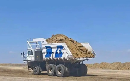 递表港交所 自动驾驶赛道伯镭科技的矿卡双刃剑