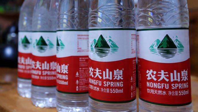 农夫山泉"毁林取水"纠纷的后续：与公益组织对簿公堂