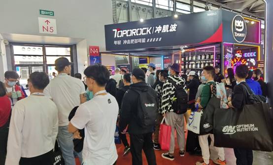 征服年轻人的味蕾：TOPOROCK冲肌波蛋白家族重磅上新