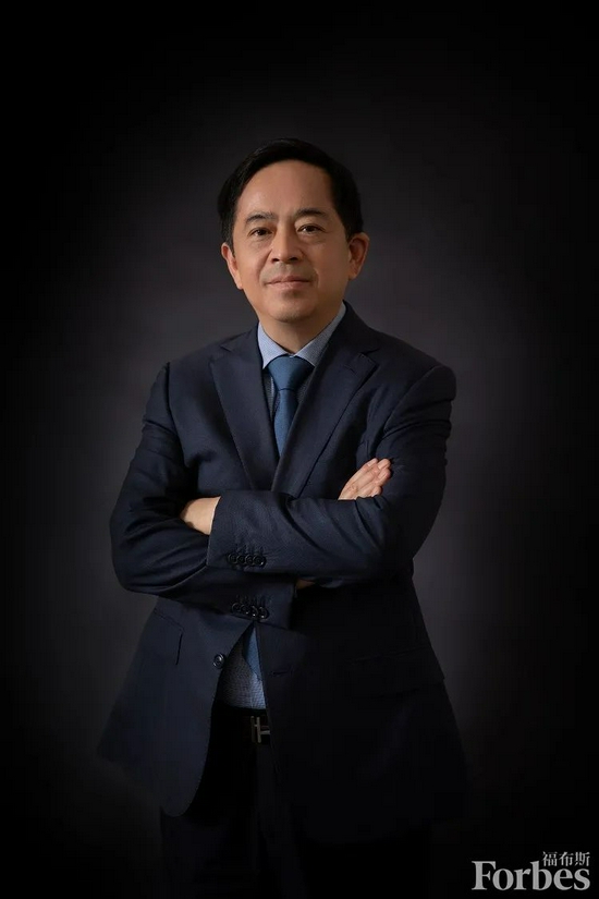 三一重工向文波：中国挖掘机凭什么夺得全球销冠？