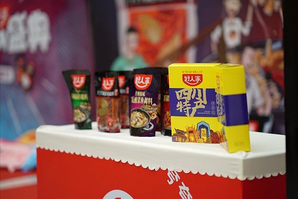 强敌环伺下净利降逾六成 天味食品大减广告投放明智吗