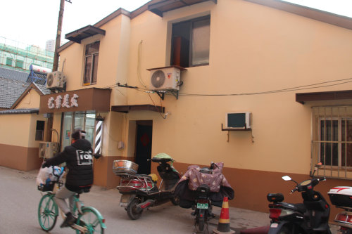 梦想翻新家——中建三局一公司“筑”力棚户区贫困老人居住环境提升